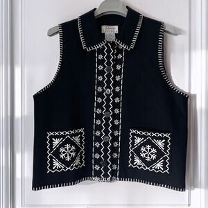 TALBOTS VTG Florals Snowflake Embroidered Wool Vest in Black White Size PS